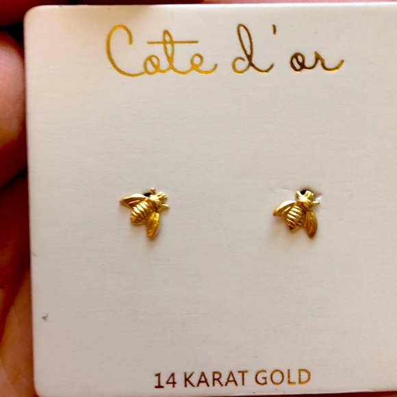 14 K BEE post earrings NEW IN BOX
